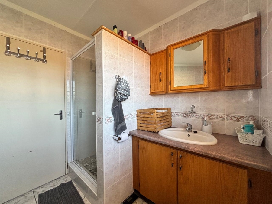 3 Bedroom Property for Sale in Mooivallei Park North West